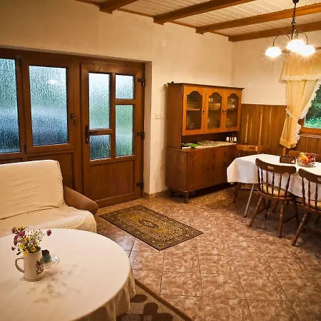 Kuca Za Odmor Gale * Delnice